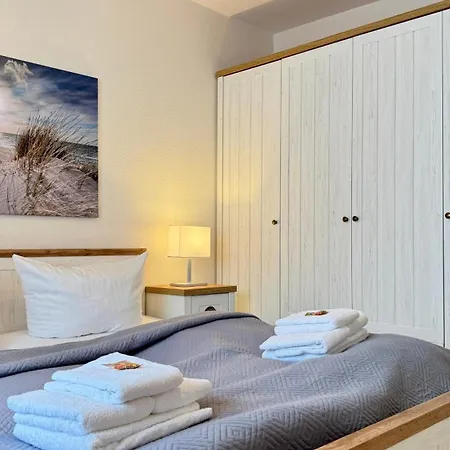 Apartment Strandperle, Friedrichstr, Im Herzen Westerlands, Sehr Strandnah, Balkon, 2 Zi Westerland